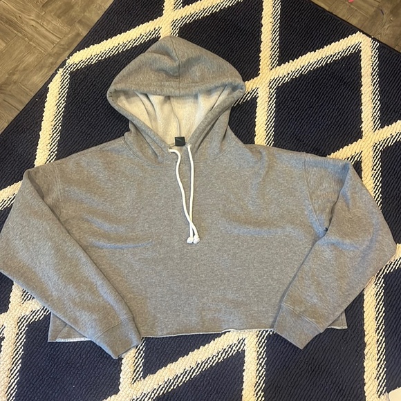 Grey cropped sweatshirt - Picture 1 of 1
